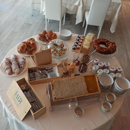 רוזטו דליי אברוצי Elite Boutique Hotel מראה חיצוני תמונה