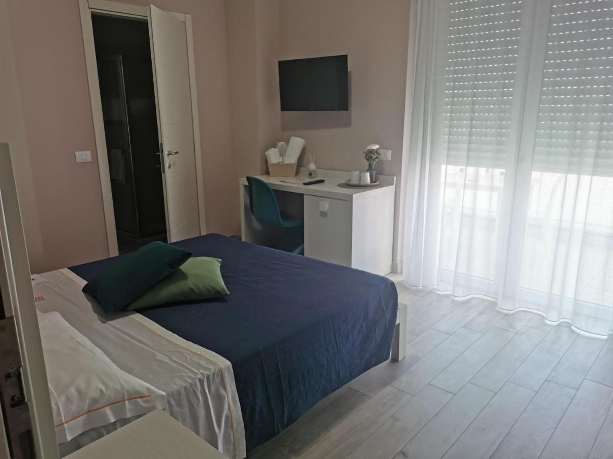 רוזטו דליי אברוצי Elite Boutique Hotel מראה חיצוני תמונה